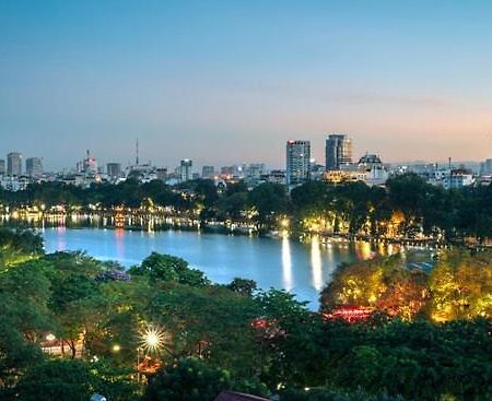 Hoan Kiem Lake View Bed and Breakfast Hanoi Buitenkant foto